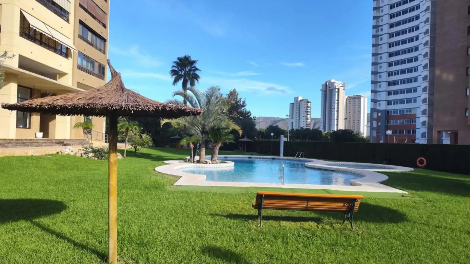 Piso en  Calle Islandia 11 - Foto 1