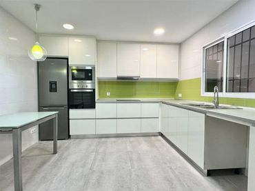 Piso en  Carrer de la Reina Esclaramunda 6 - Foto 1
