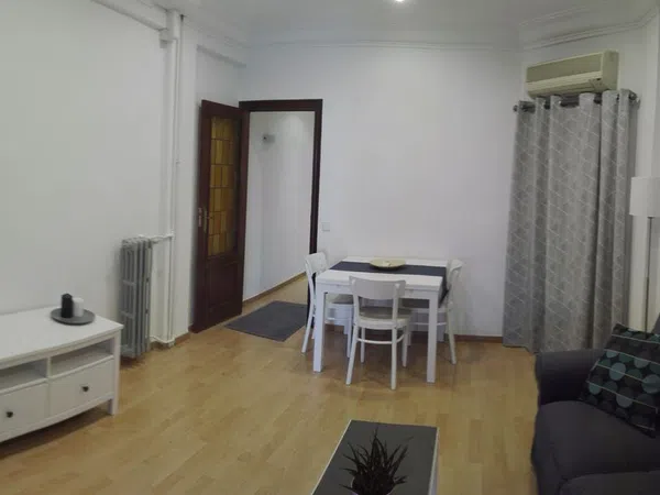 Piso en calle de Moratines, 22