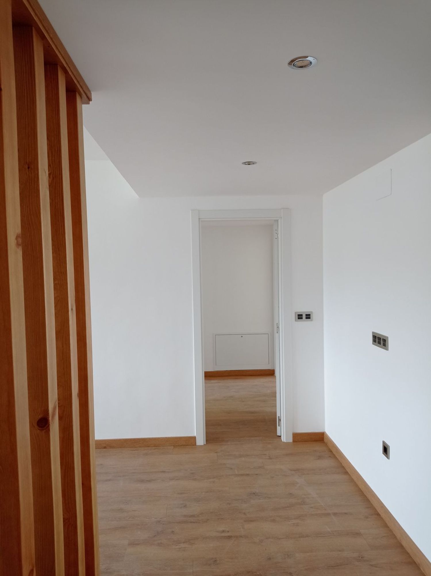 Piso en calle Escritora Carmen Laforet, 2 - Foto 2