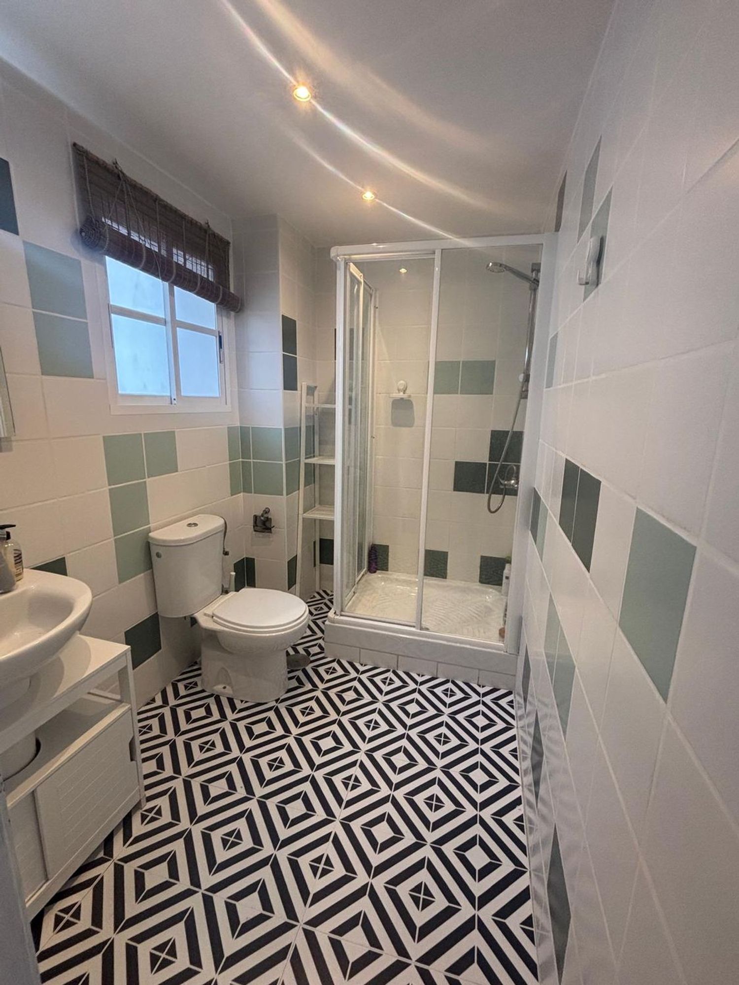 Chalet adosado en Arroyo de la Miel - Foto 28