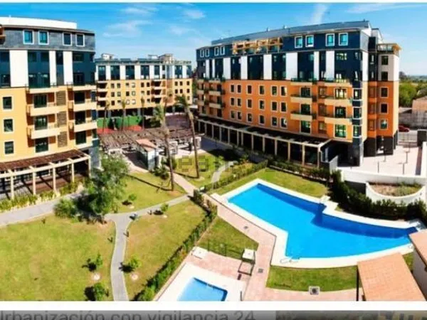 Piso en calle Jandula, 2