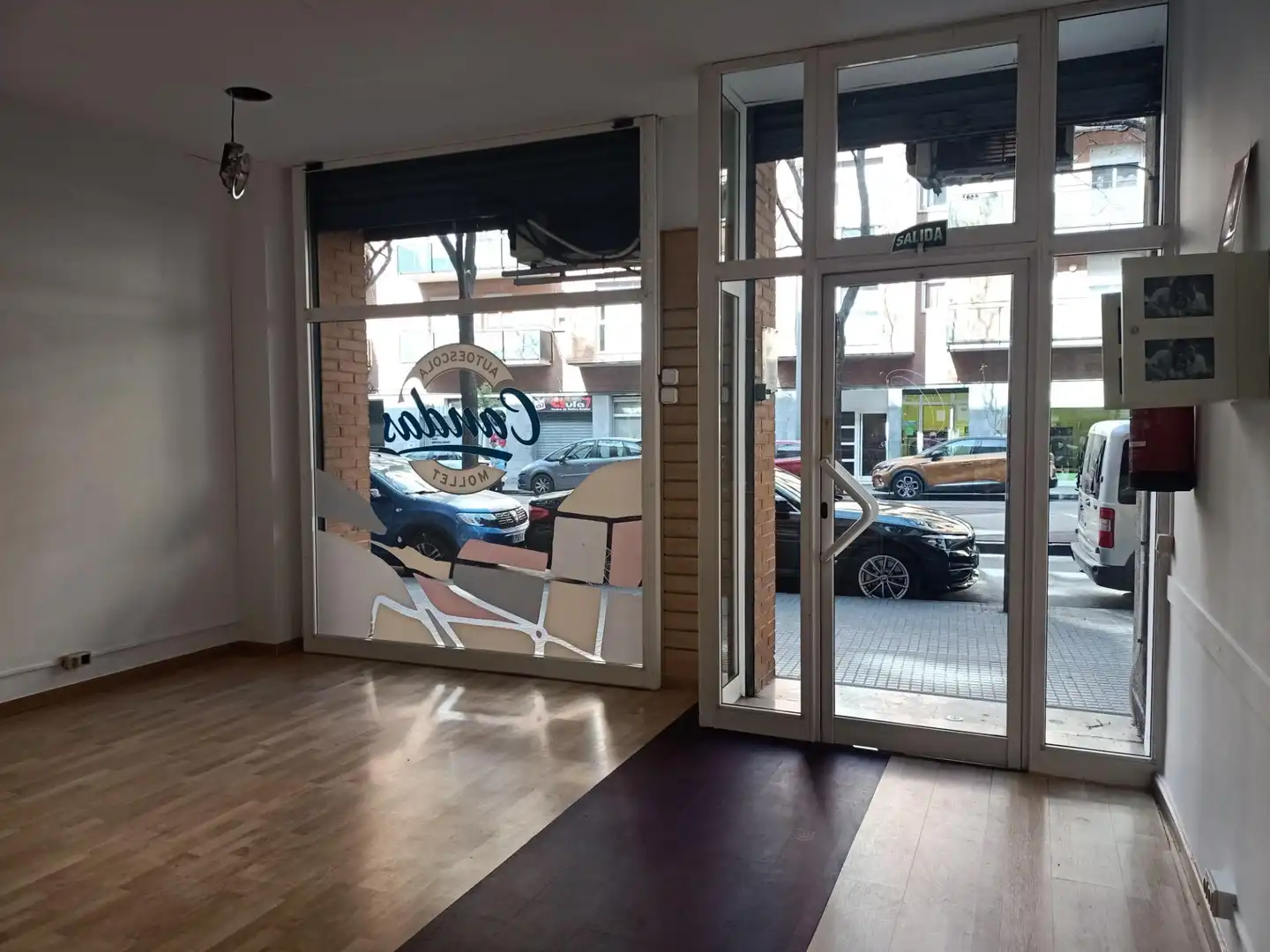 Local comercial en Mollet del Vallès - Foto 4