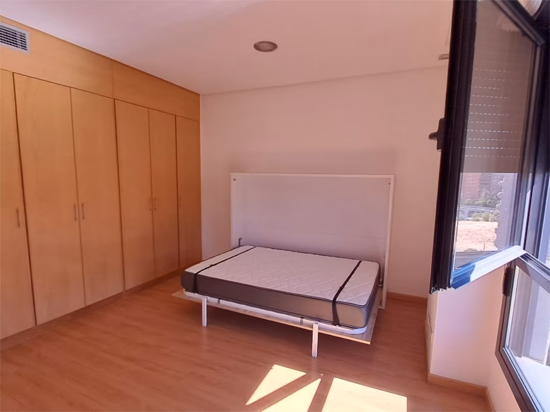 Estudio en  Calle de Dulce Chacón 23 - Foto 5