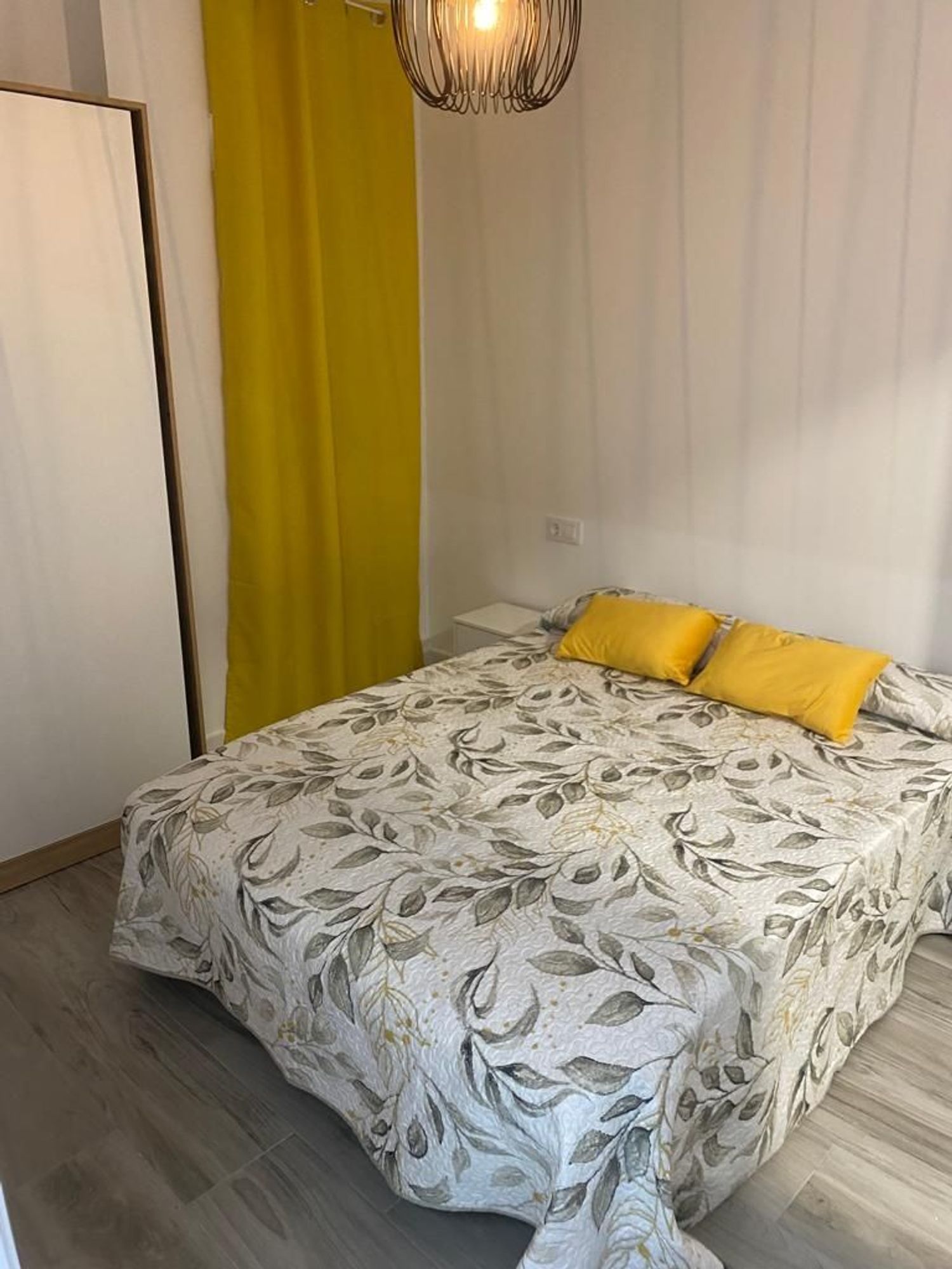 Piso en Calle Almendros Aguilar, 39, Ctra. Circunvalación - La Magdalena, Ctra. Circunvalación - La Magdalena - Foto 4