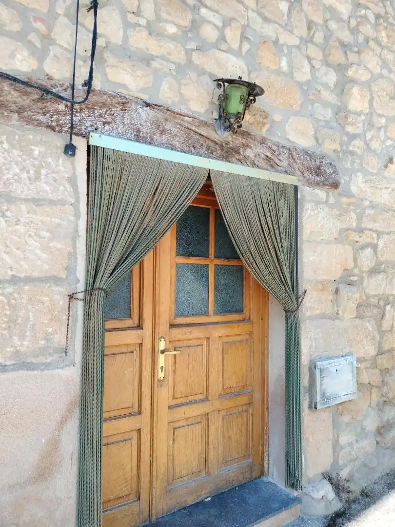 Casa adosada en  Travesía Vitoria 6 - Foto 2