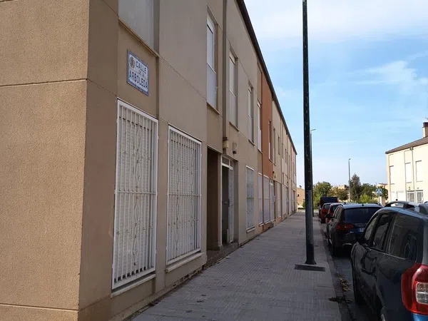 Chalet adosado en Calle de la Arboleda, 35, Santa Isabel - Foto 3