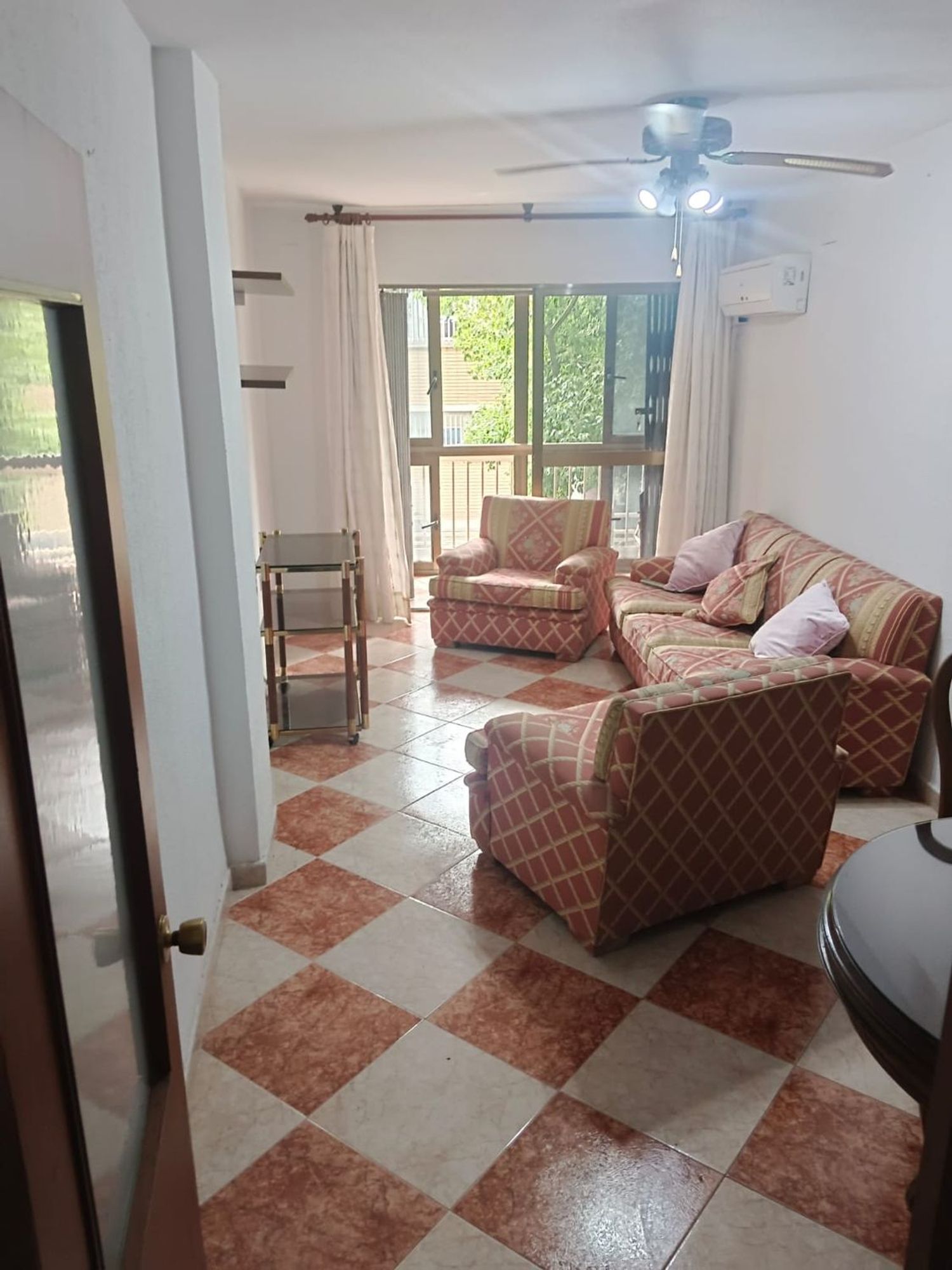 Piso en avenida de los Almogávares, 28 - Foto 1