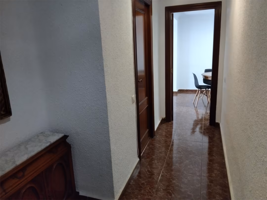 Piso en  Avinguda de Blasco Ibáñez 86 - Foto 3