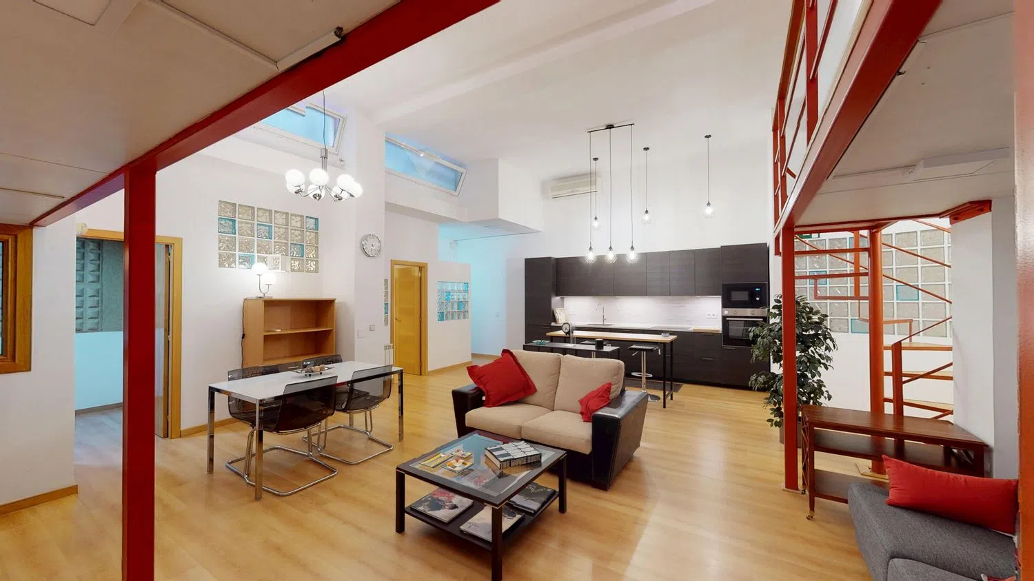 Estudio en calle de Sánchez Barcáiztegui, 4 - Foto 1