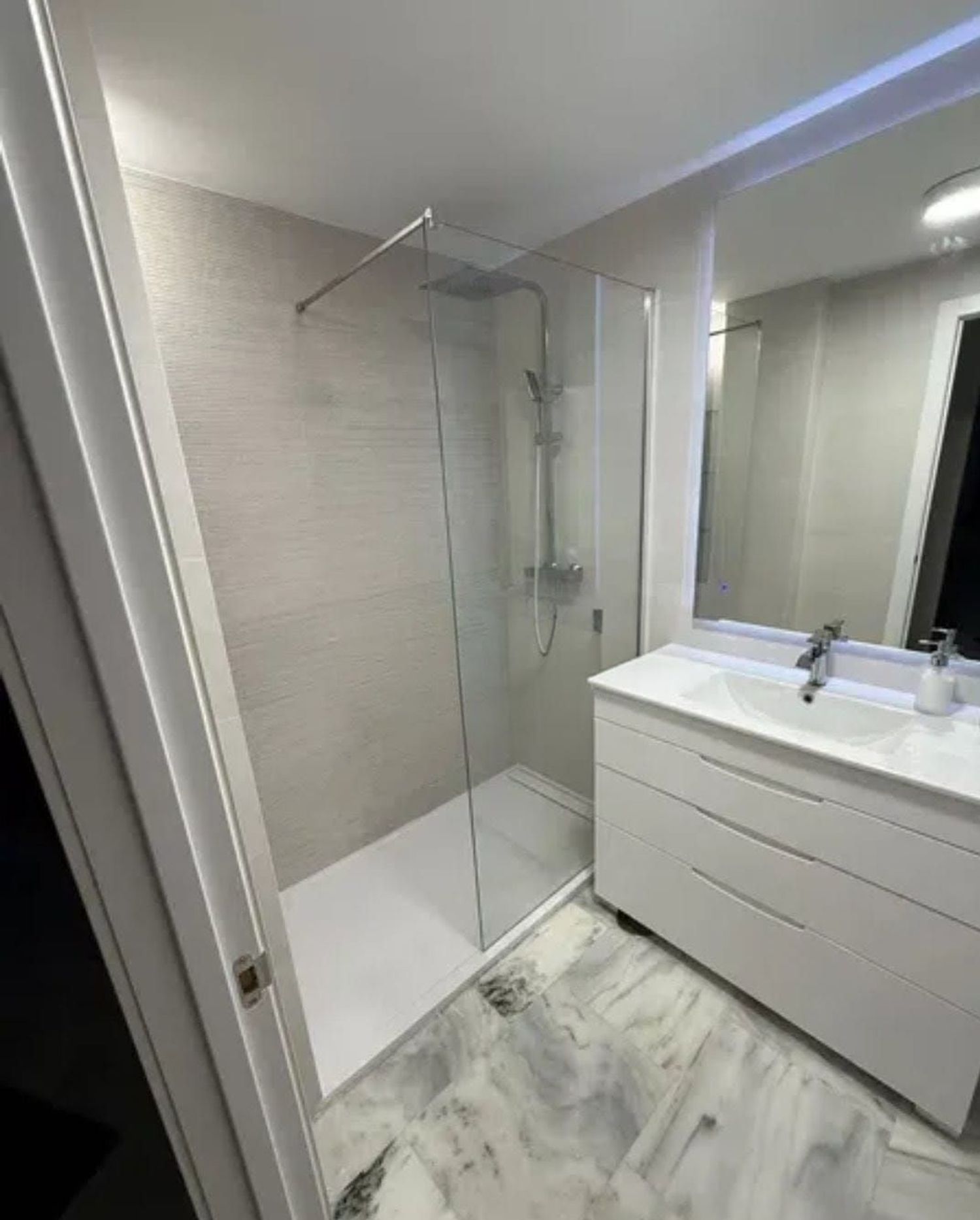 Piso en avenida Pablo Picasso, 1 - Foto 7