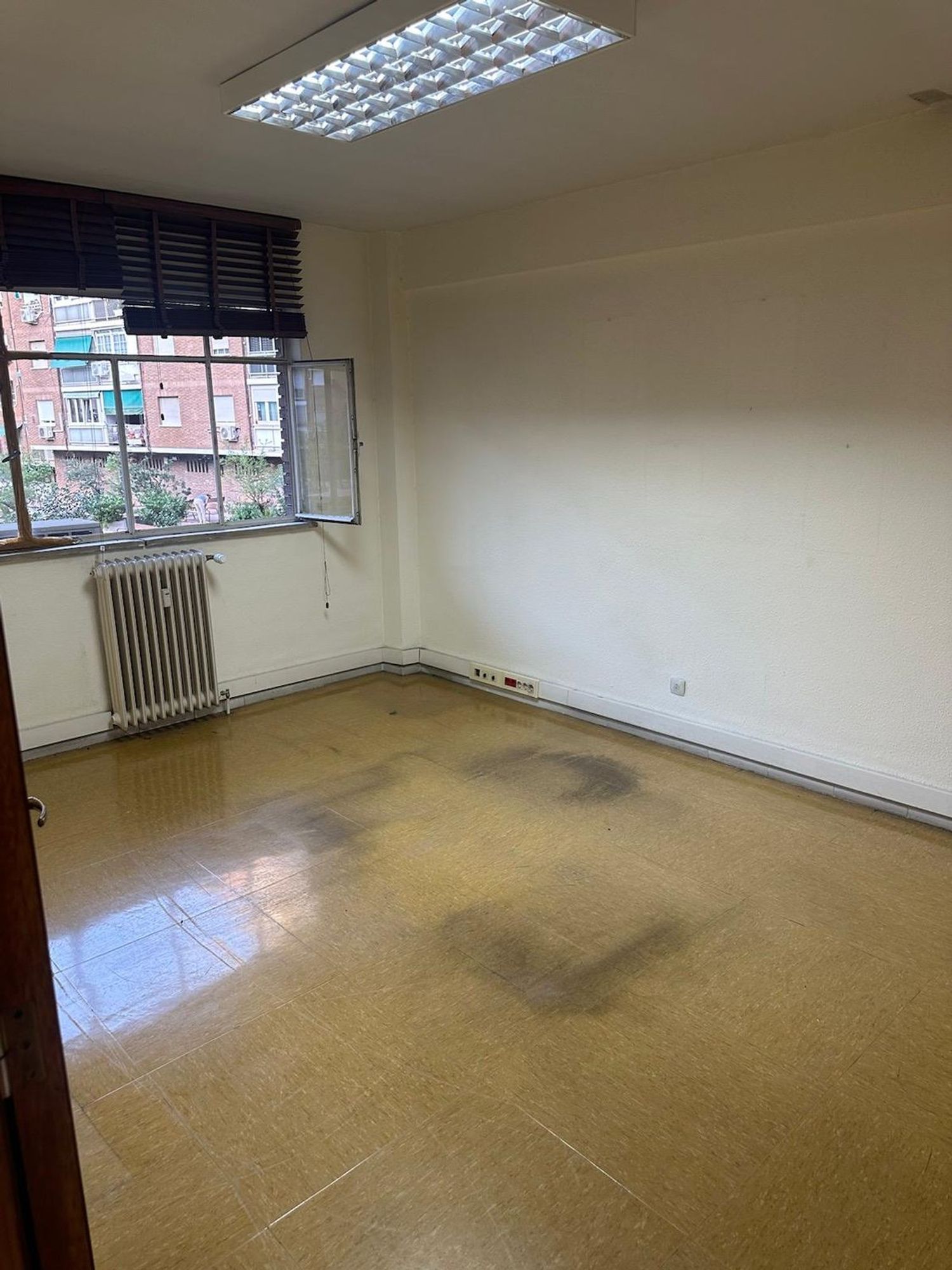 Piso en calle de Antonio López, 63 - Foto 3