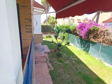 Chalet en  Calle José María Rodríguez Tejada 14I - Foto 2