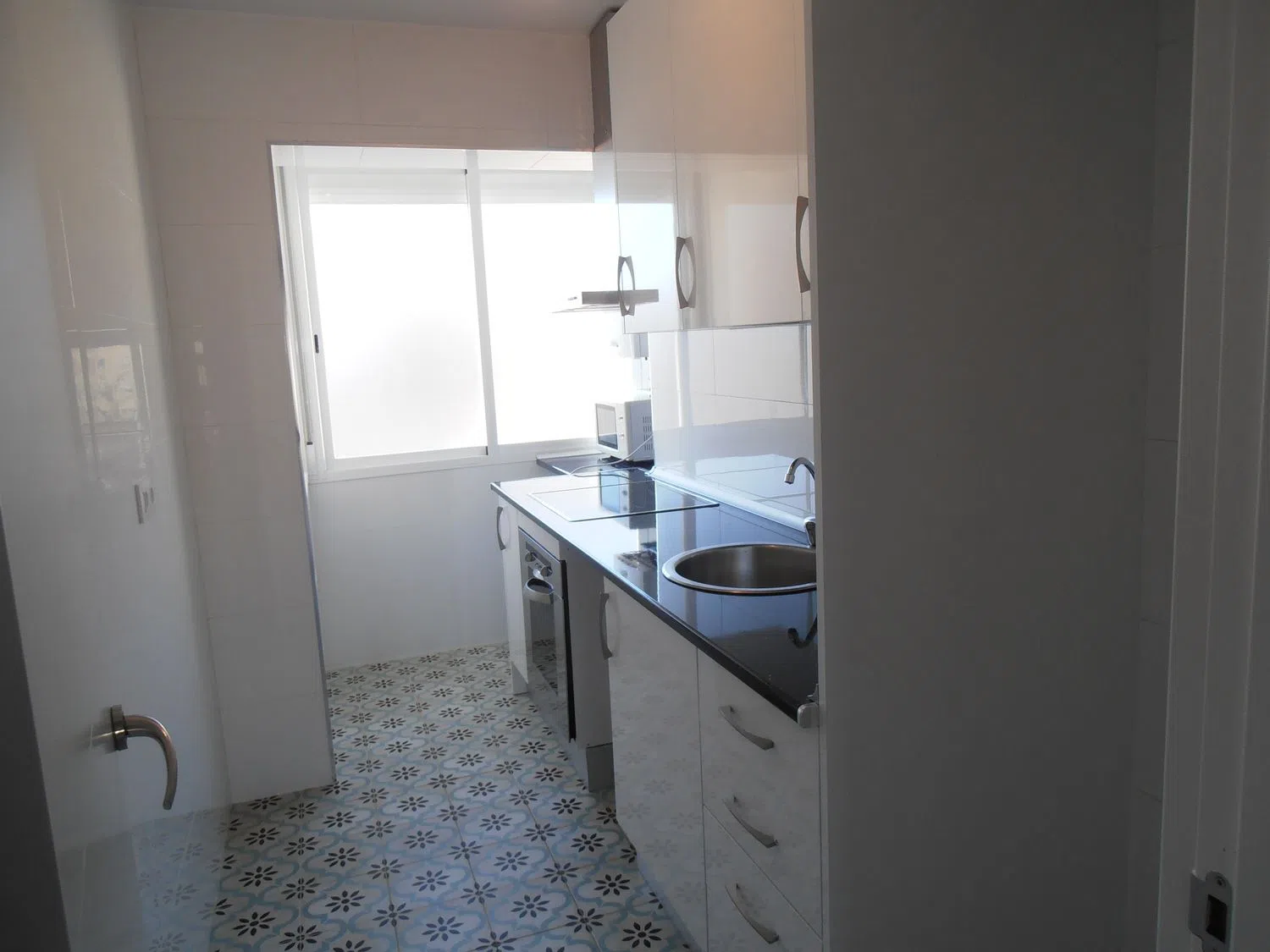 Piso en Barrio Tres Olivos - Valverde - Foto 9