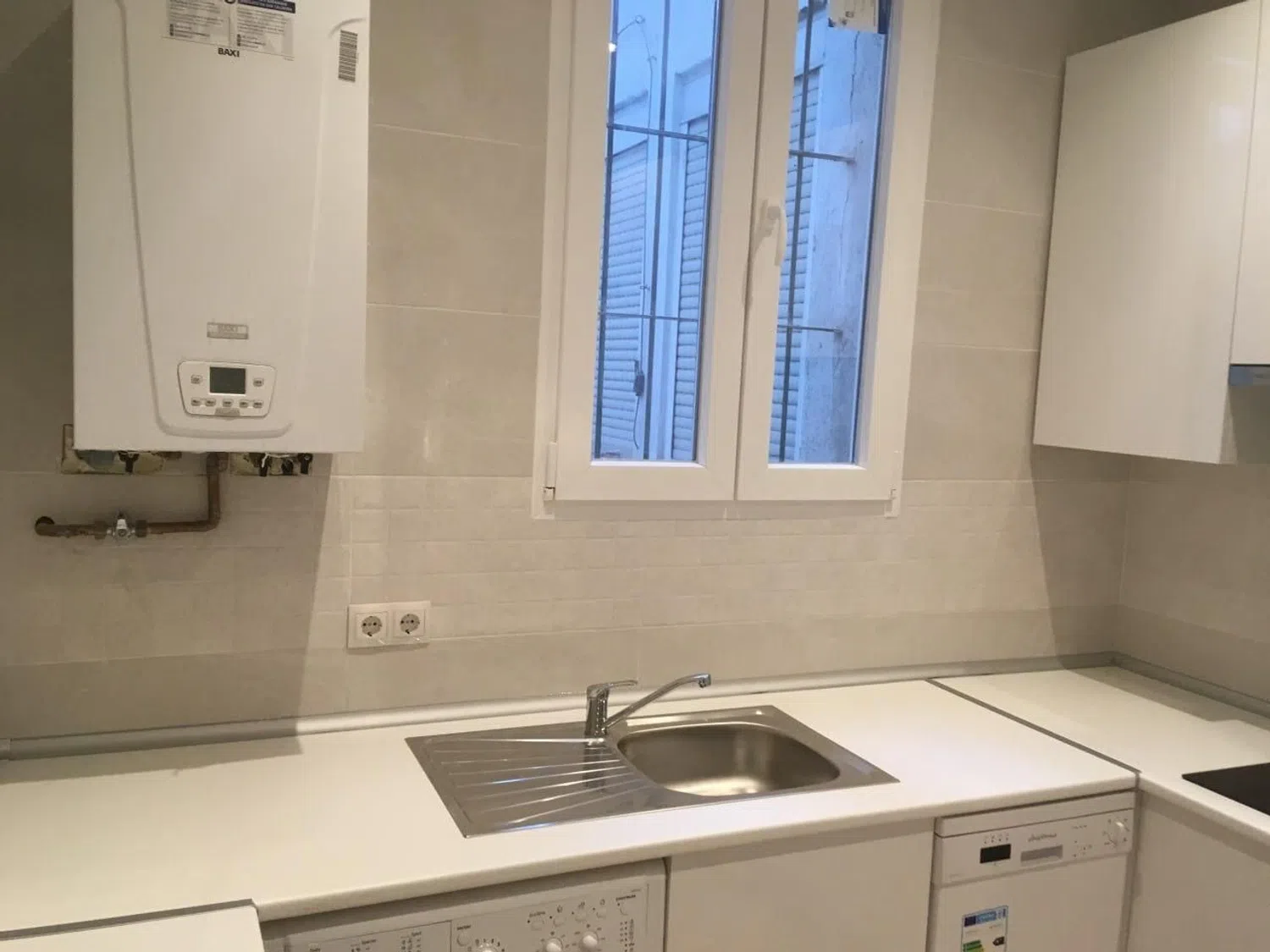 Piso en calle de Navas del Rey, 51 - Foto 5