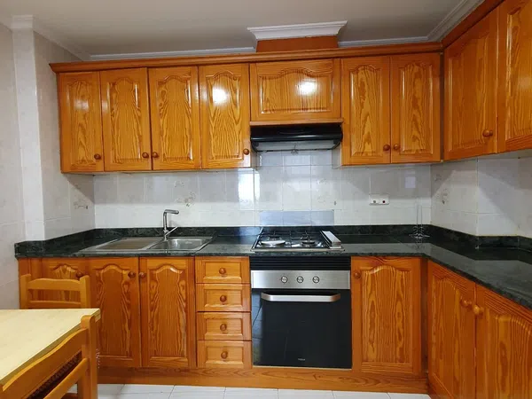 Piso en Calle Rafael Sánchez Ceva, 33 - Foto 2