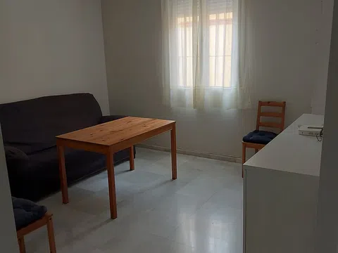 Piso en calle Lira, 11