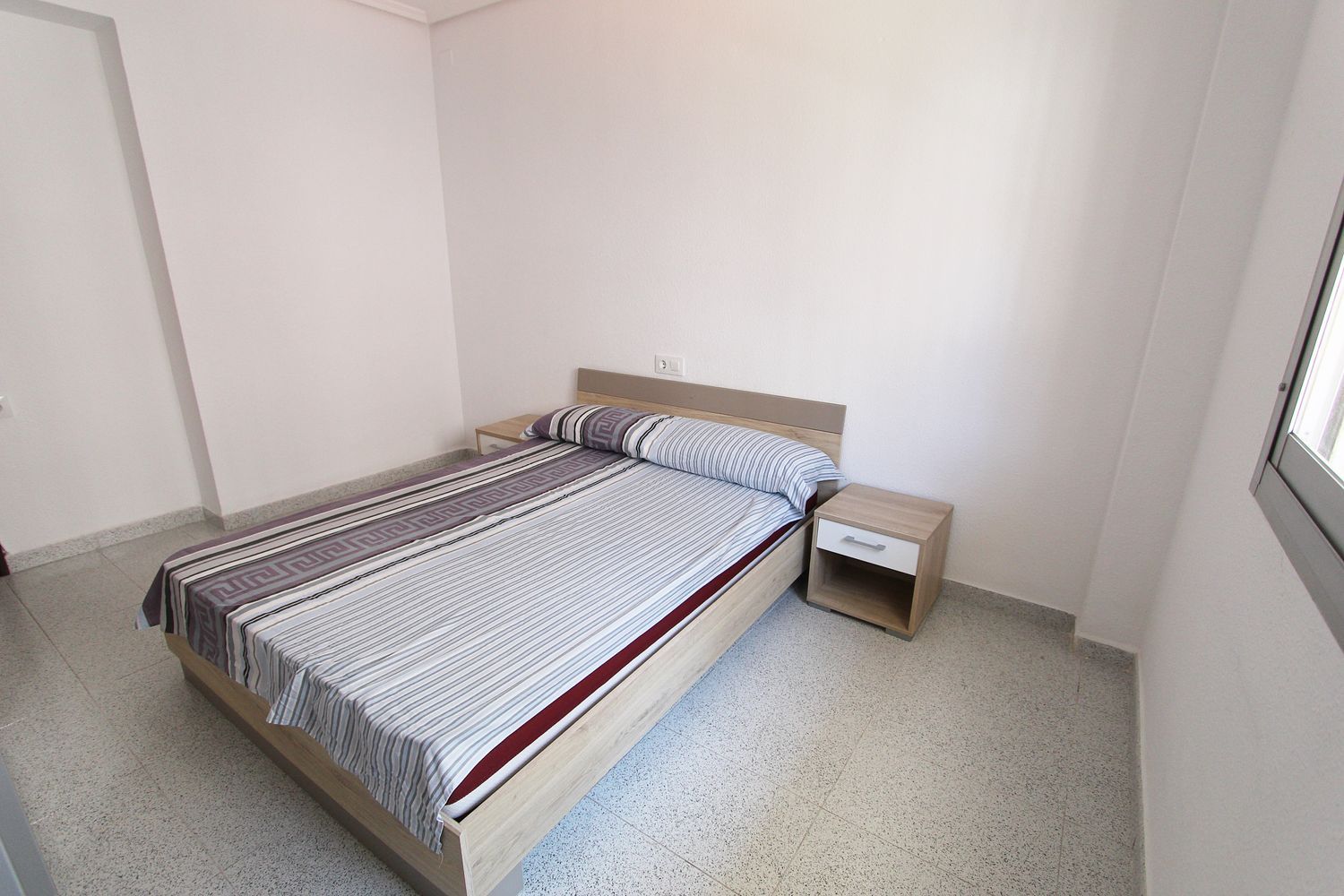 Piso en Calle de Pedro Cabanes, 39, Torrefiel - Foto 17