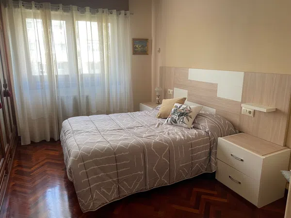 Piso en calle Oza dos Ríos, 3