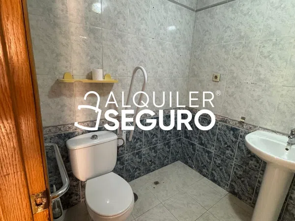 Piso en Calle Río Guareña - Foto 14