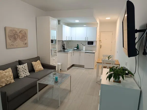 Estudio en Calle Nicolás Estévanez, 54 - Foto 1