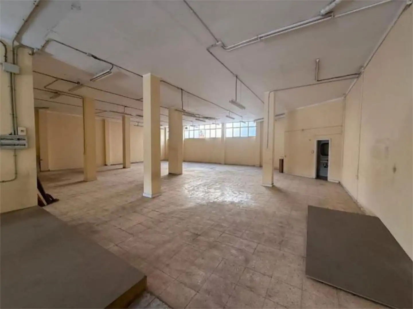 Local comercial en gavarra - Foto 3