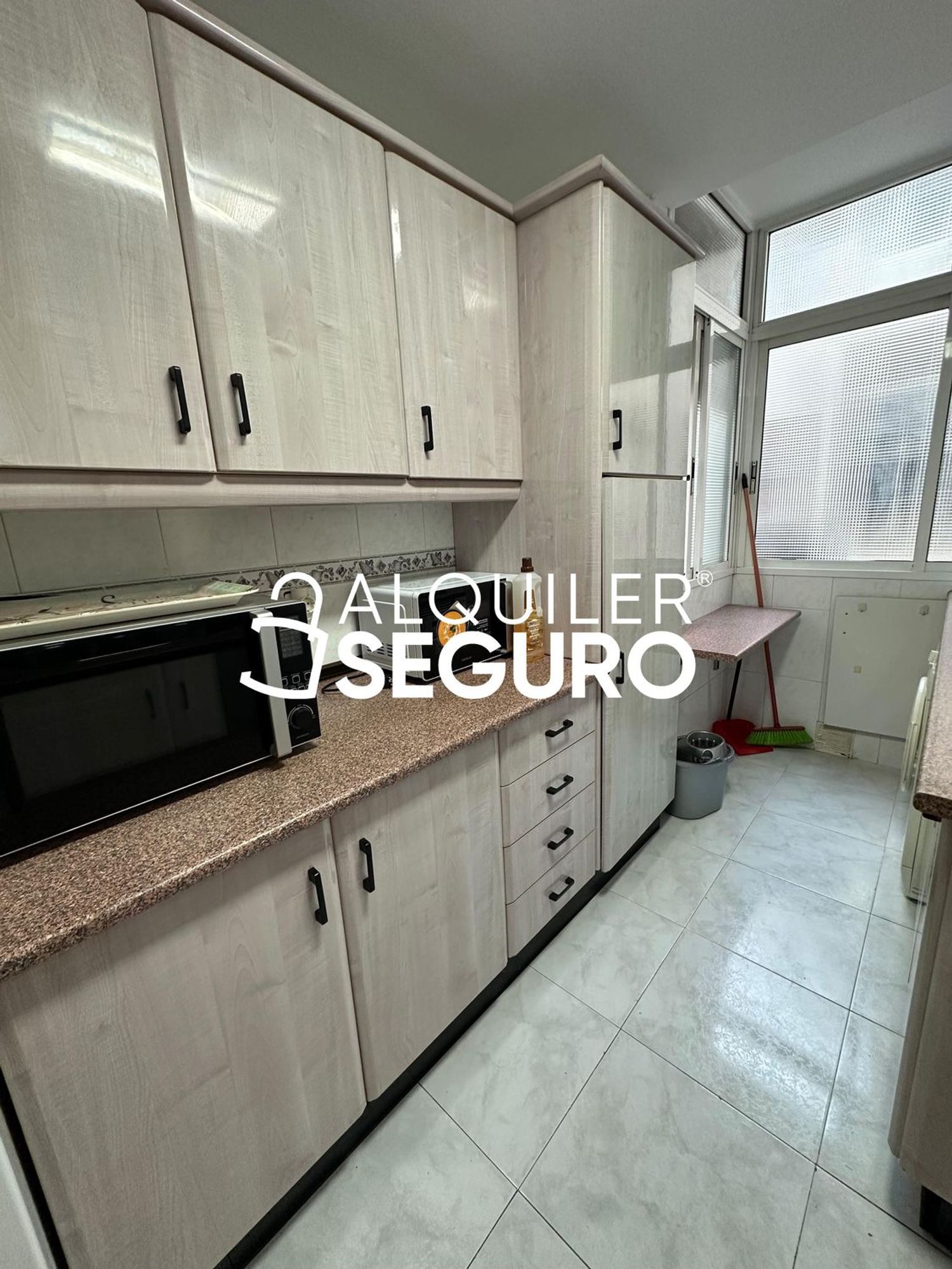 Piso en Pasaje Urbasa, Los Castillejos - La Trinidad - Foto 8