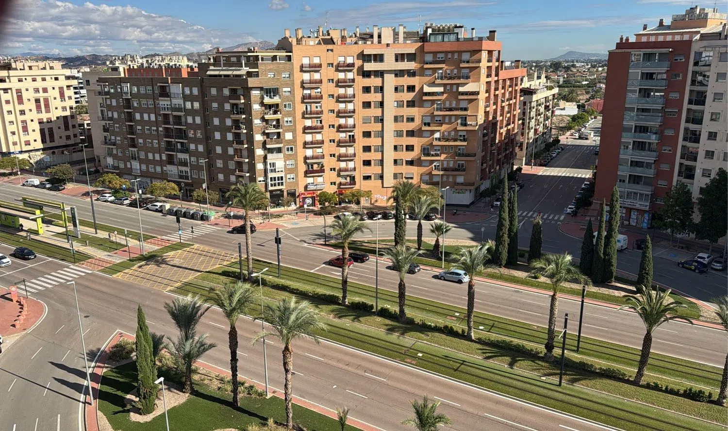 Piso en avenida Don Juan de Borbon, 94 - Foto 3