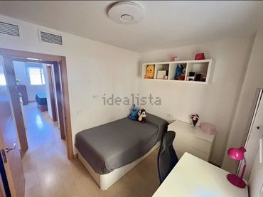 Piso en  Calle Mercedes Llopart 2 - Foto 19