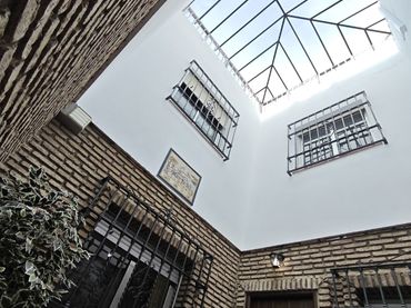 Casa adosada en  Avenida de Andalucía 1 - Foto 2