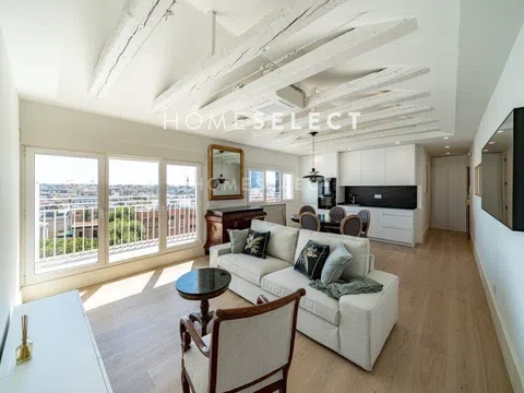 Ático en plaza de Alonso Martínez