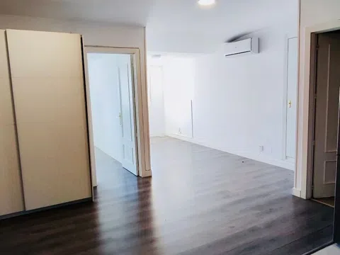 Piso en calle de Benigno Soto, 5