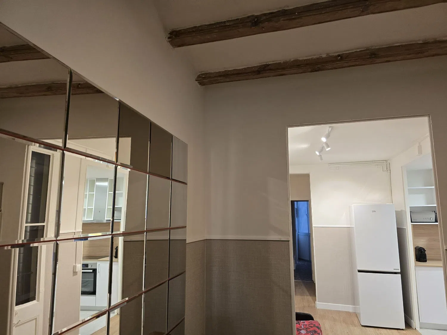 Piso en calle Nou de la Rambla, 90 - Foto 4