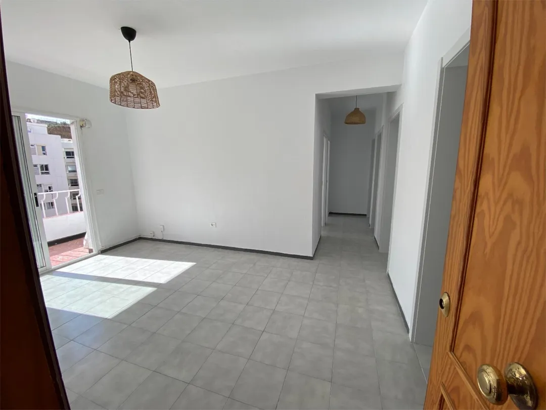 Piso en  Calle Salvador Manrique de Lara 6 - Foto 1