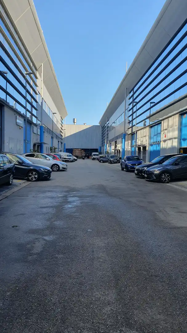 Nave Industrial en  Carrer de la Mora 27 - Foto 3