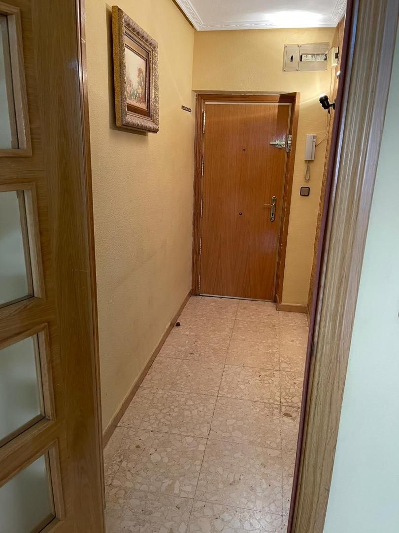 Piso en  Calle de San Asturio Serrano 4 - Foto 6