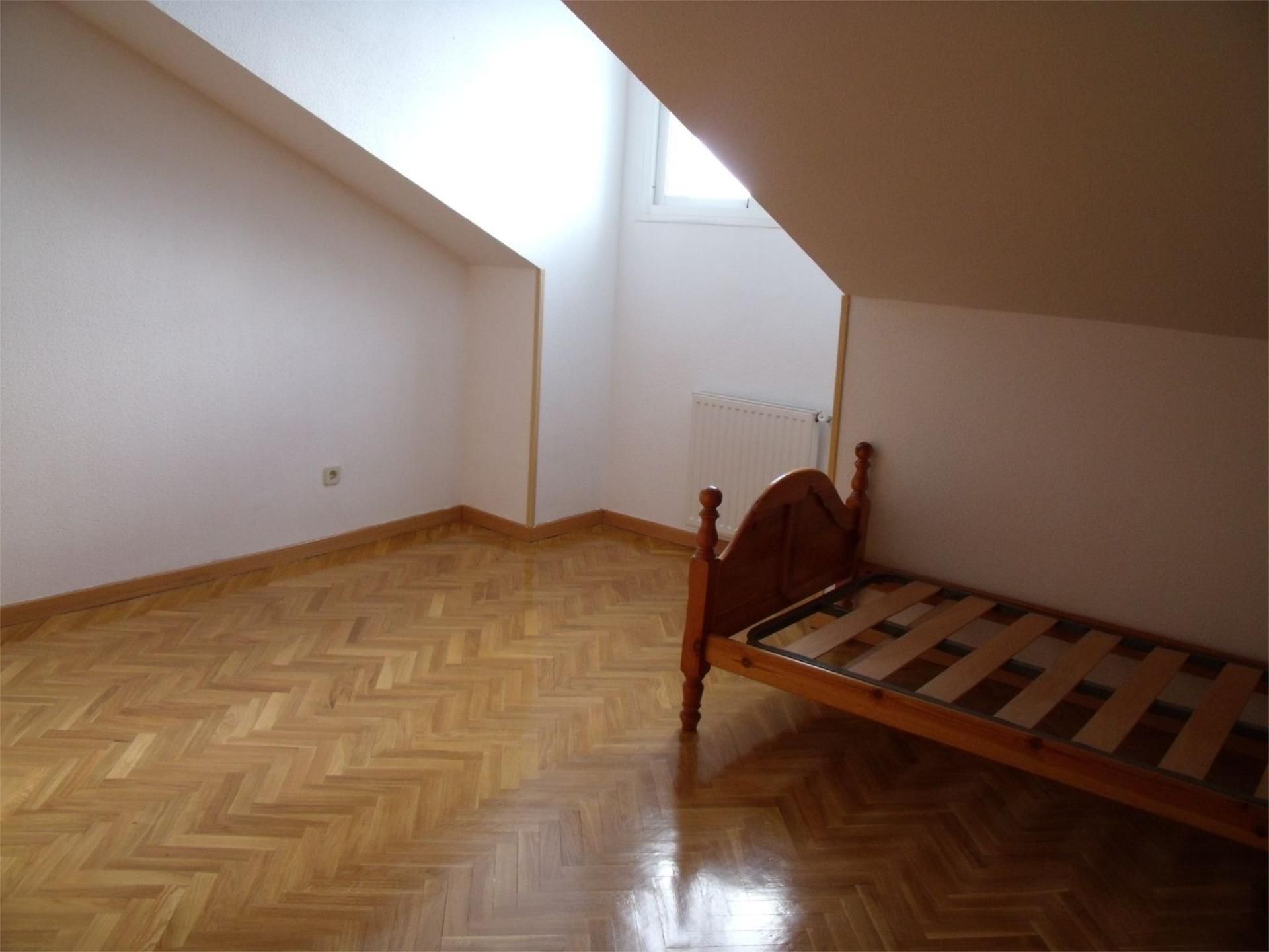 Piso en  Avenida de Honorio Lozano 53 - Foto 42