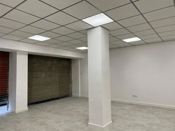 Planta baja en  Calle de Jacinto Verdaguer 13 - Foto 3