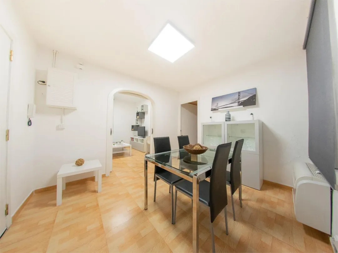 Piso en  Carrer d'Iscle Soler 24 - Foto 1