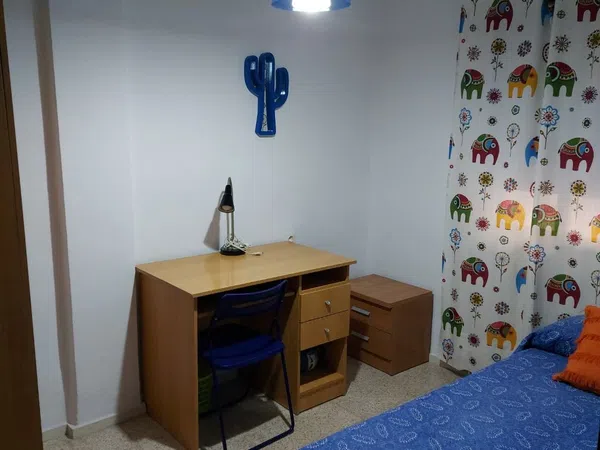 Piso en Plaza los Pinos, 8, Chapín - Campus Universitario - Navinco - Foto 2