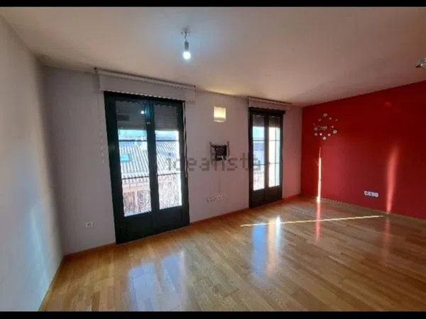 Piso en plaza Santa Marta, 4