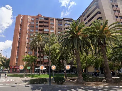 Piso en avenida de Blasco Ibáñez, 87
