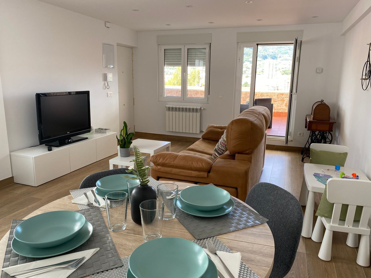 Ático en calle Tenderina Alta, 42 - Foto 2