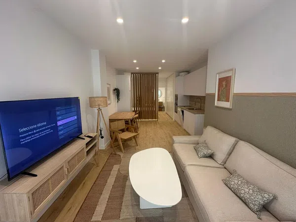 Piso en calle Mirajazmines, 2