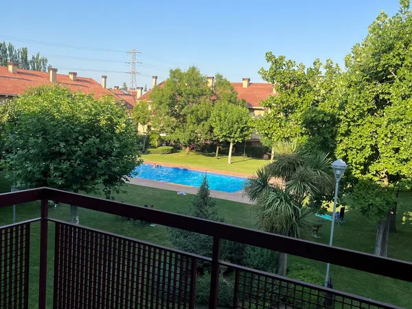 Chalet adosado en Lardero - Foto 24