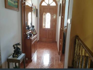 Casa adosada en  Calle Cieza 21 - Foto 1