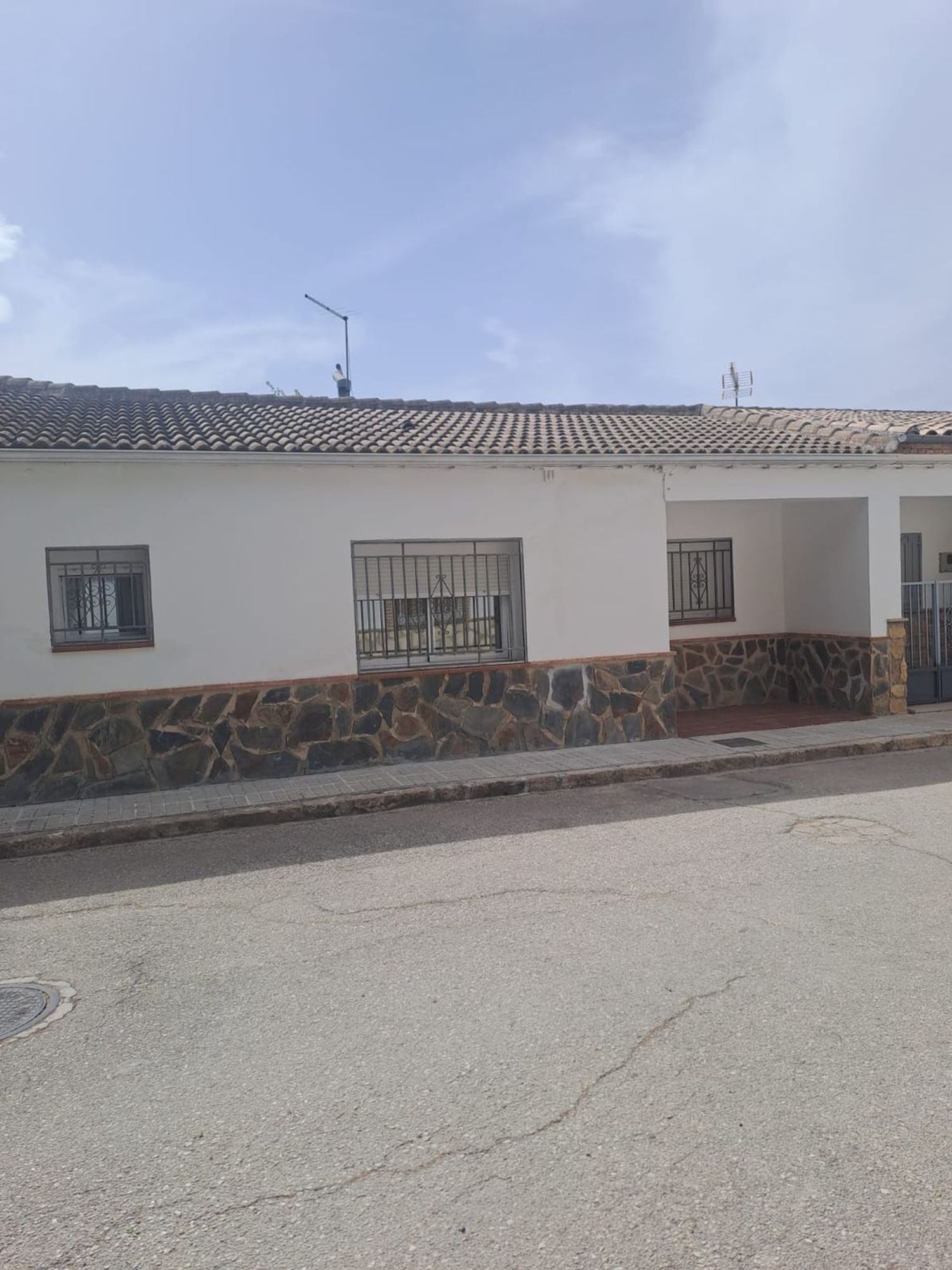 Chalet adosado en Calle Príncipe de España, 1 - Foto 2