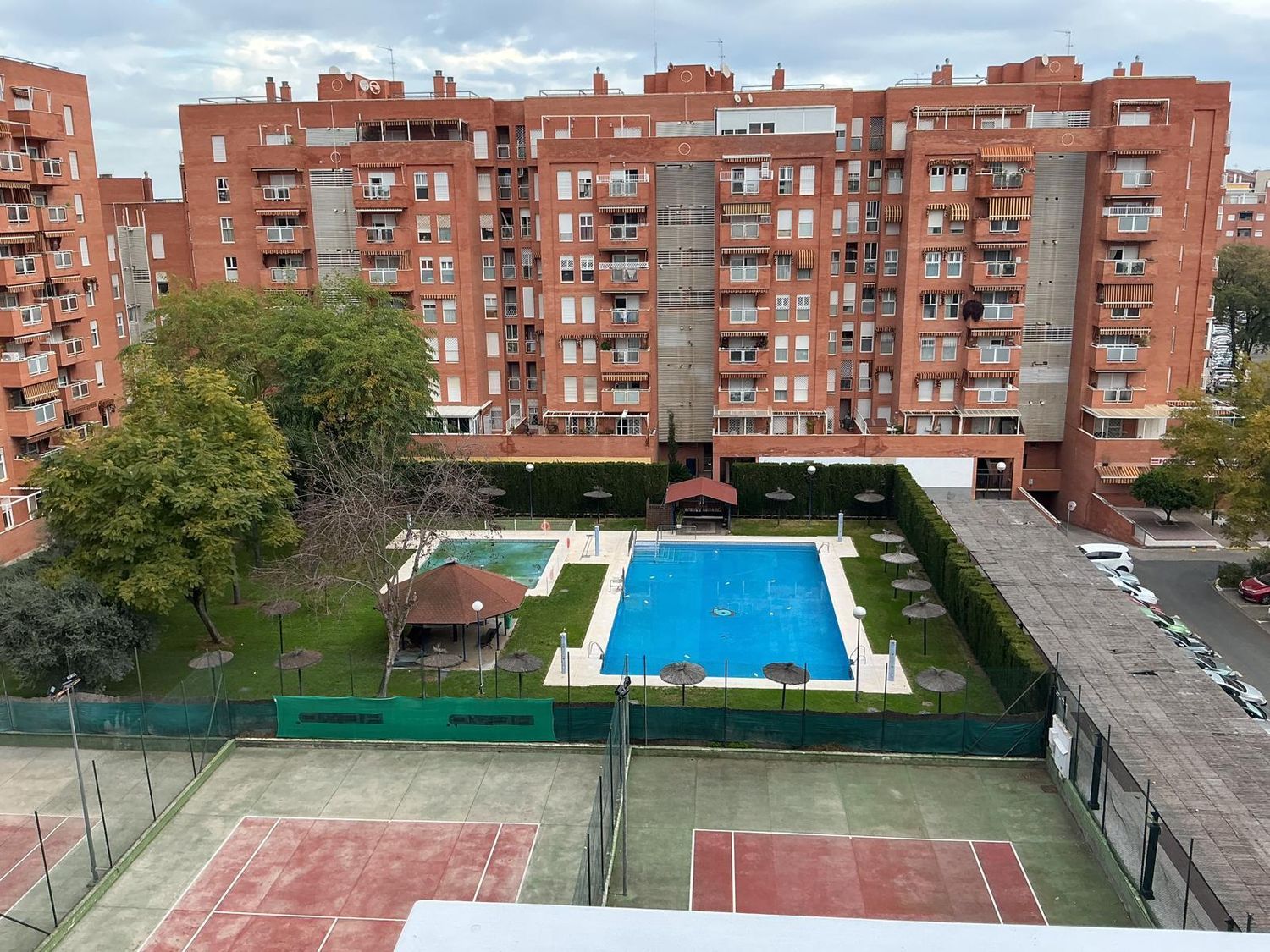 Piso en calle Cueva de Menga, 3