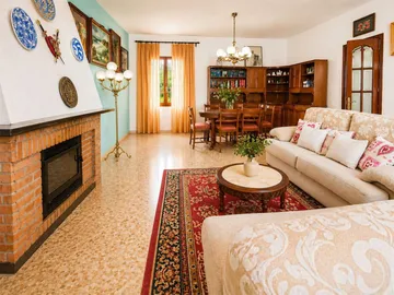 Chalet en Alcalá de Guadaira - Foto 3