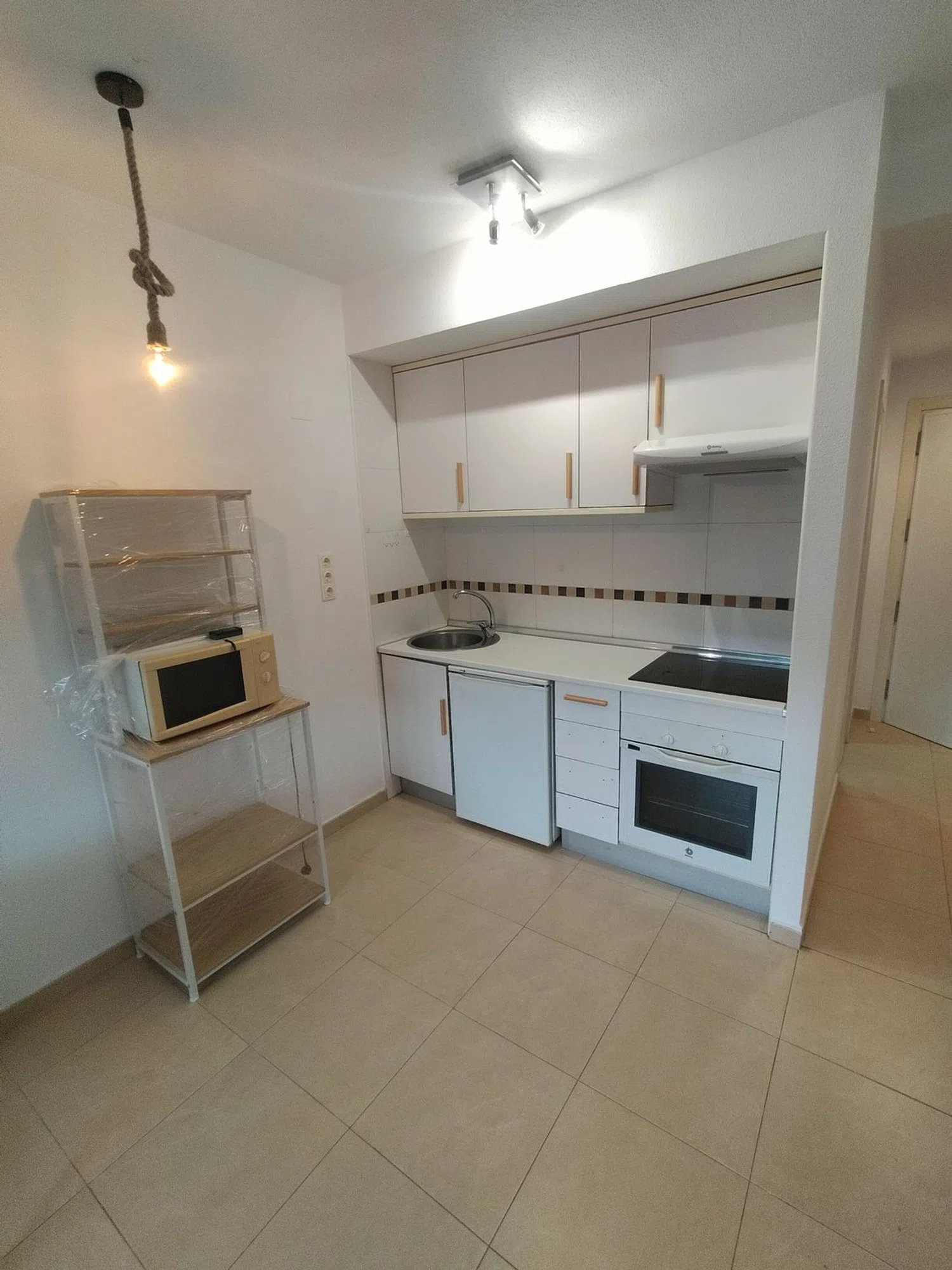 Estudio en calle del Ressol, 9 - Foto 7